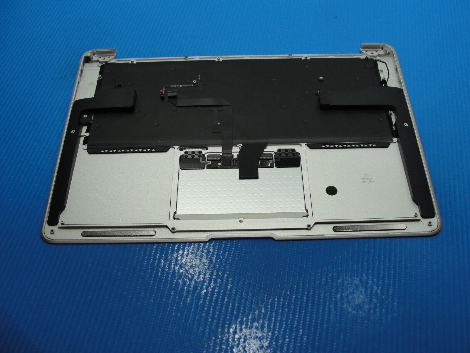 MacBook Air A1466 2017 MQD32LL/A MQD42LL/A Top Case w/Trackpad Keyboard 661-7480