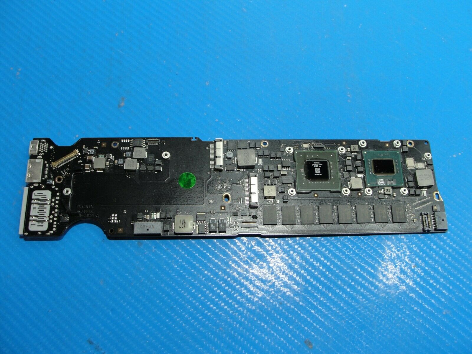 MacBook Air  A1369 2010 MC503LL 2 Duo SL9400 1.86GHz 2GB Logic Board 820-2838-A Apple