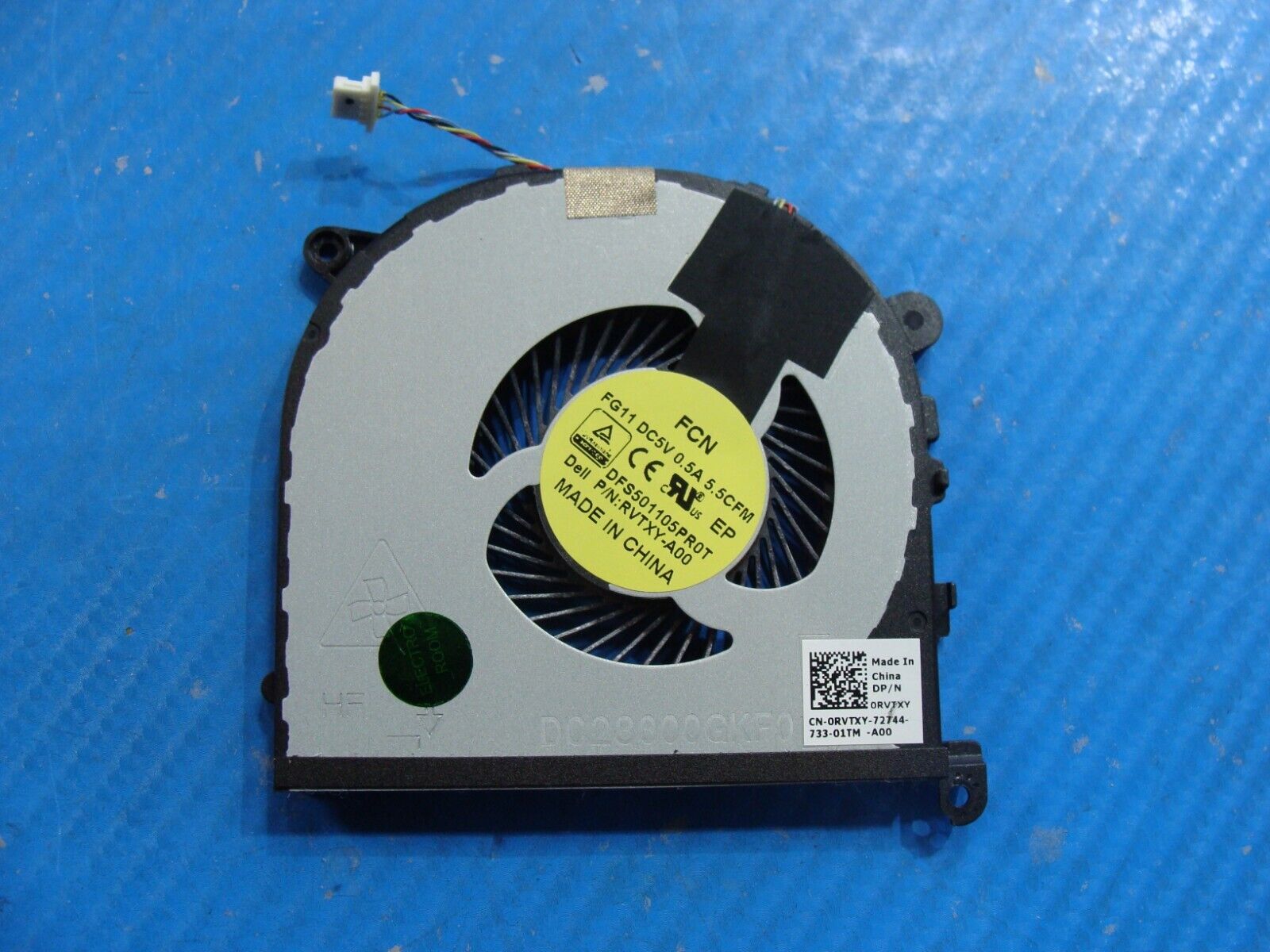 Dell Precision 15.6 5510 Genuine Laptop CPU Cooling Fan RVTXY DC28000GKF0