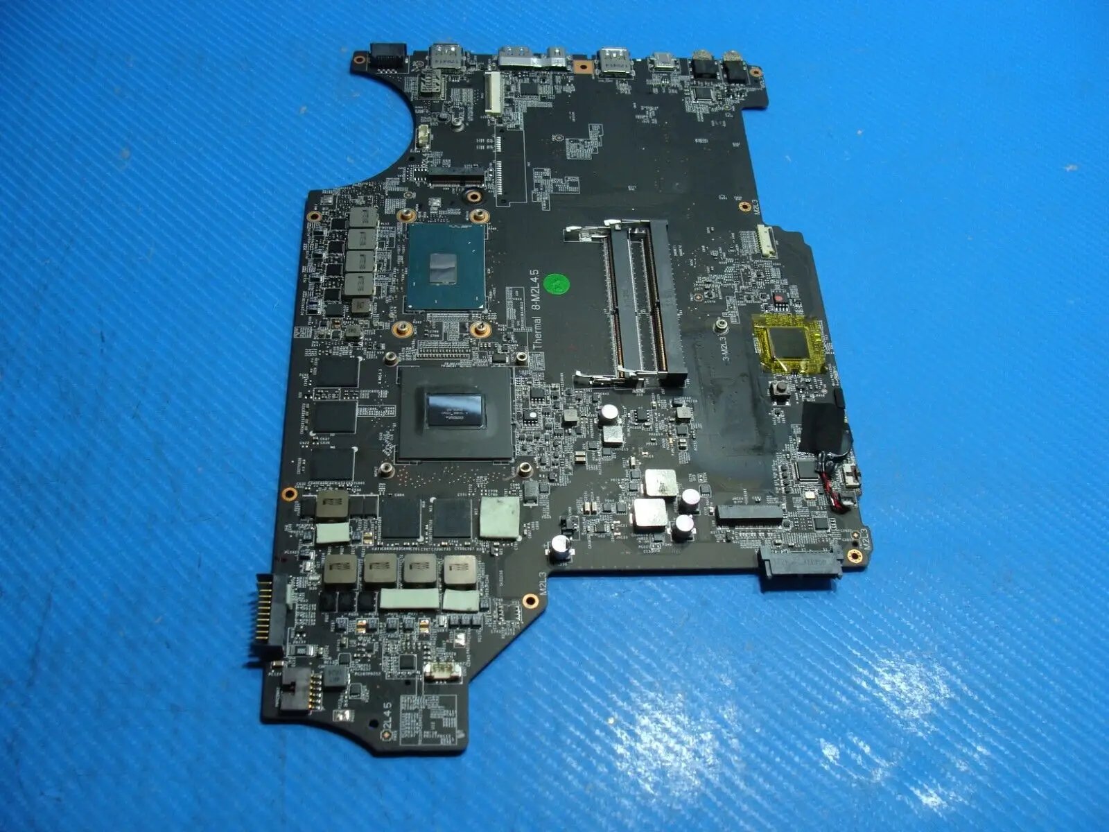 MSI GF62VR 7RF 15.6