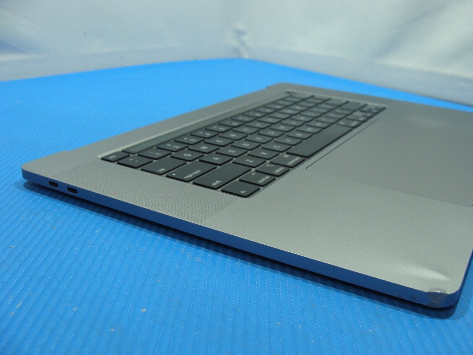 MacBook Pro 16