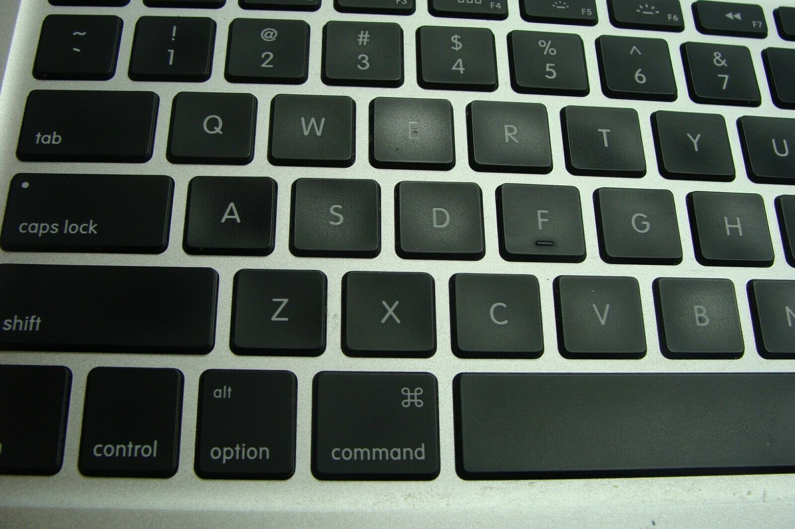 MacBook Air A1369 MC965LL/A Mid 2011 13