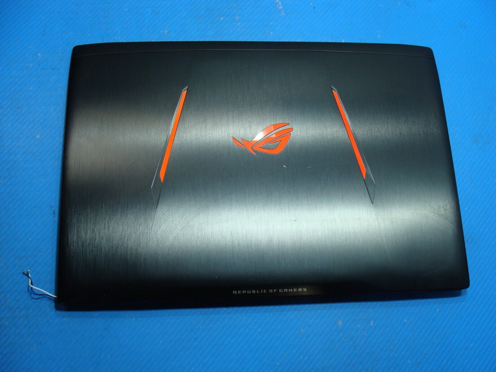 Asus ROG Strix 15.6” GL502VM-BI7N10 LCD Back Cover w/Front Bezel 13NB0AP1AM0111