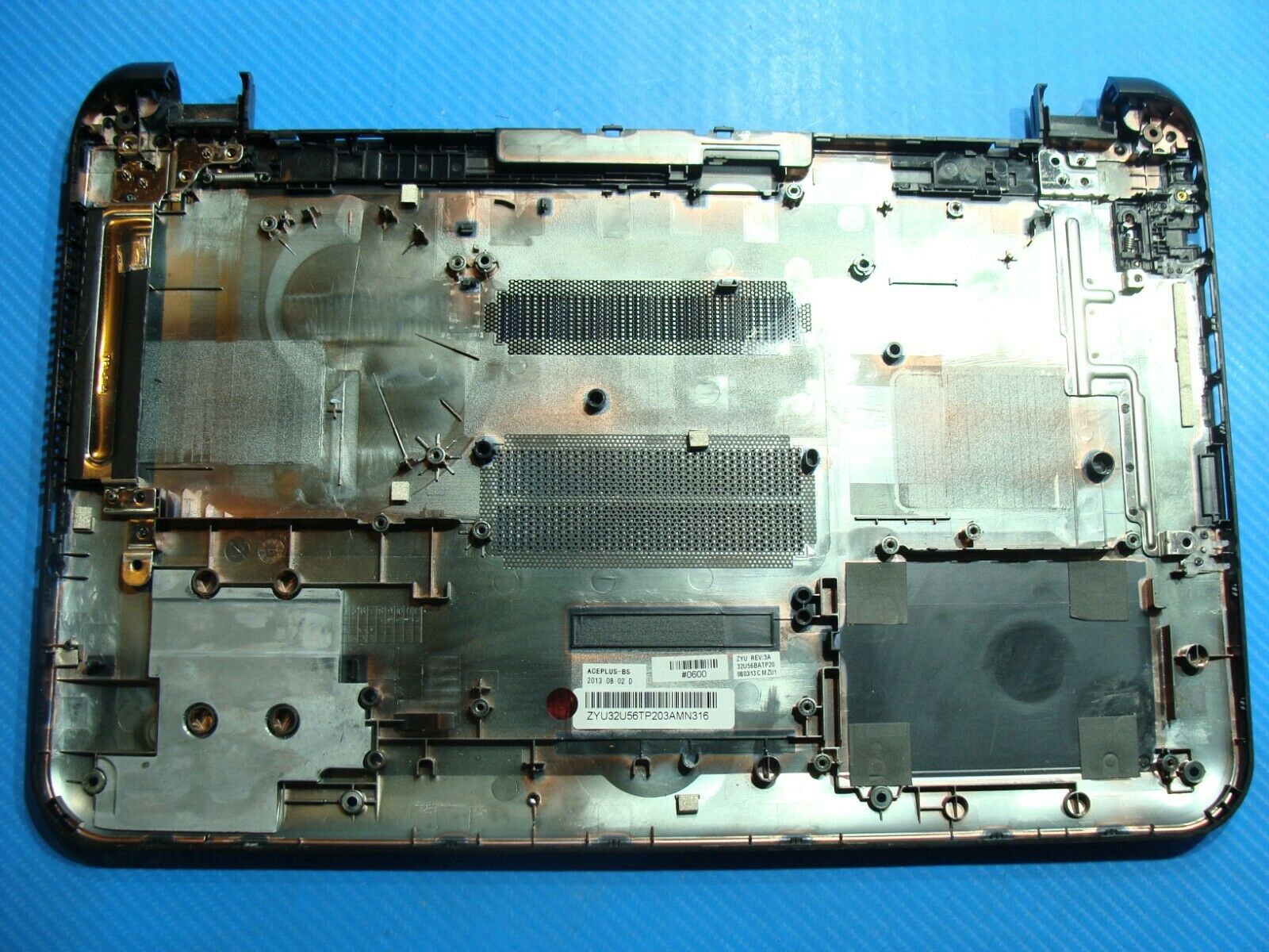 HP Pavilion 15-b129wm 15.6