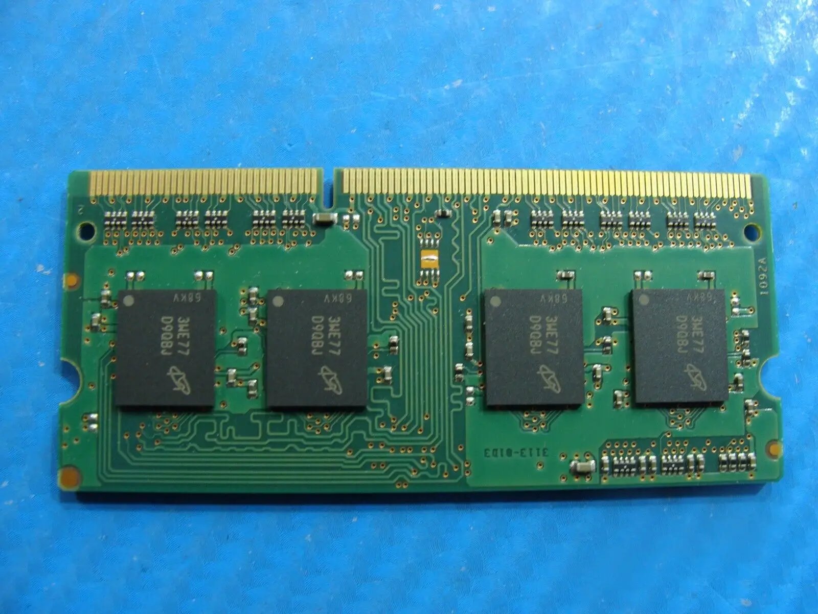 Dell 15z 5523 Micron 4GB 1Rx8 PC3L-12800S Memory RAM SO-DIMM MT8KTF51264HZ-1G6E1