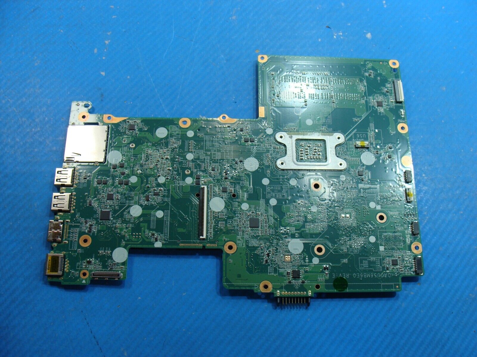 HP Pavilion 15-b142dx 15.6