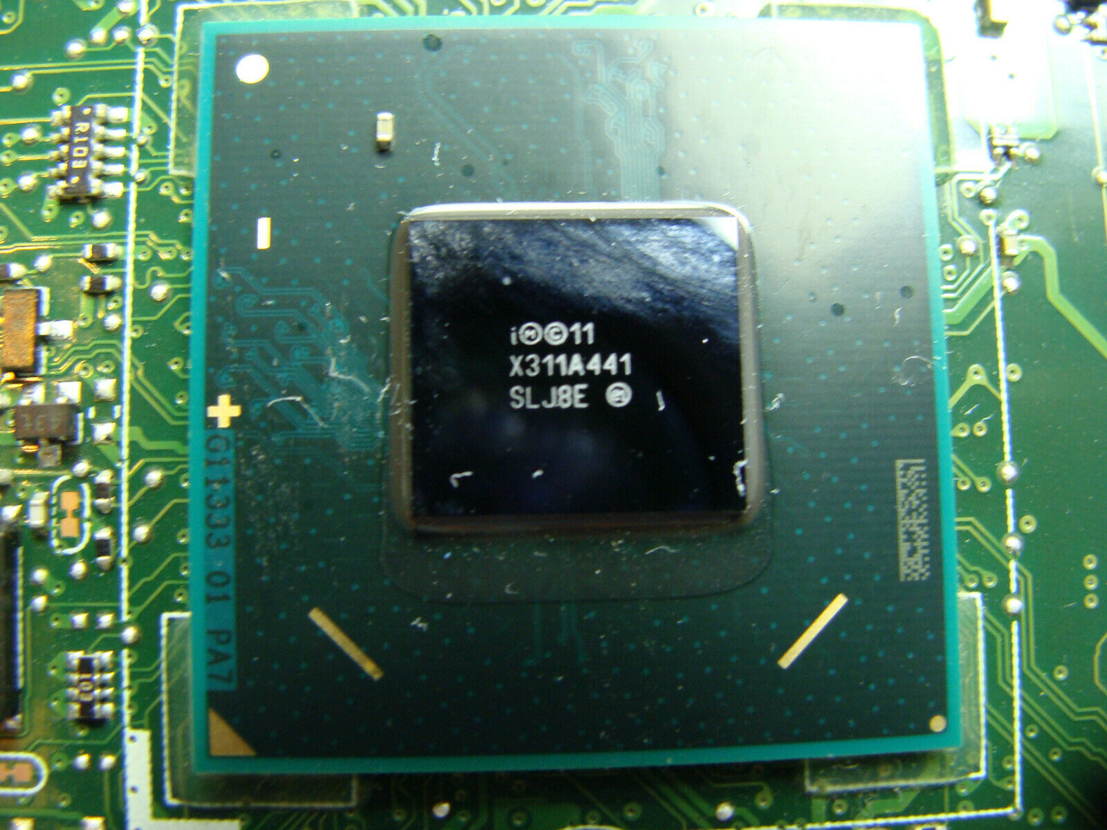 Asus S300CA-BBI5T01 13.3