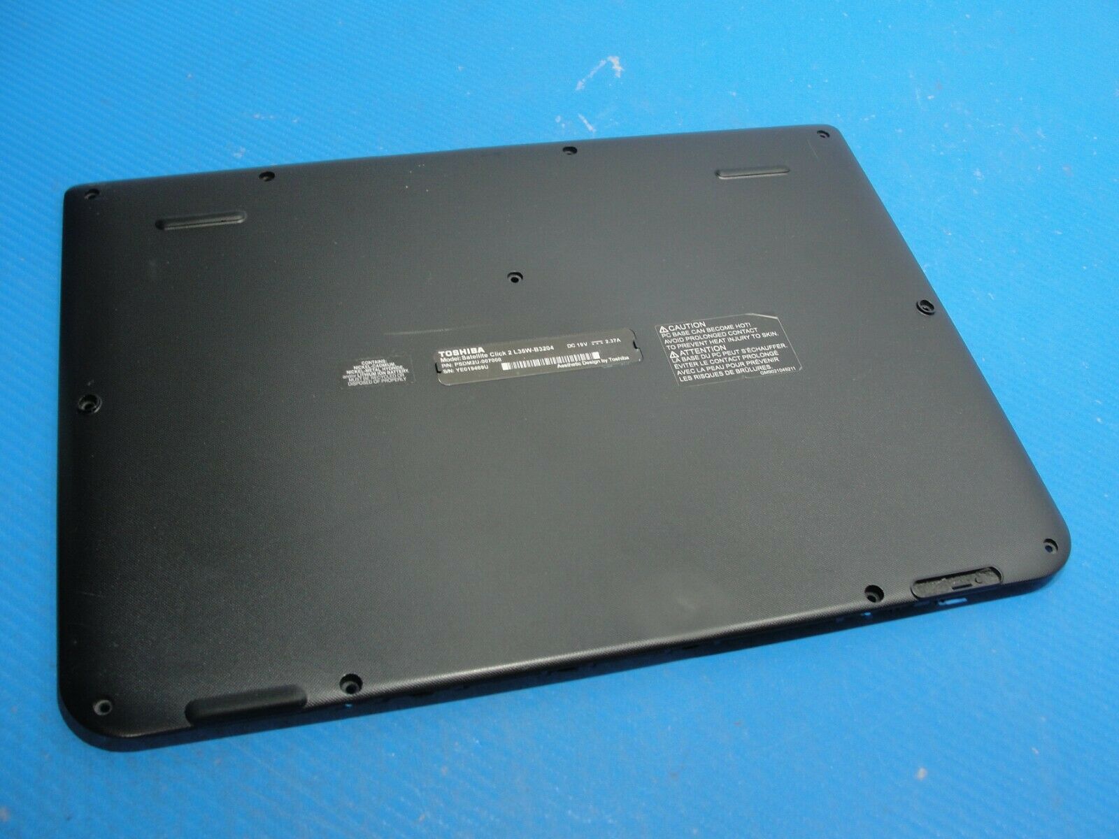 Toshiba Satellite Click 2 L35W-B3204 13.3