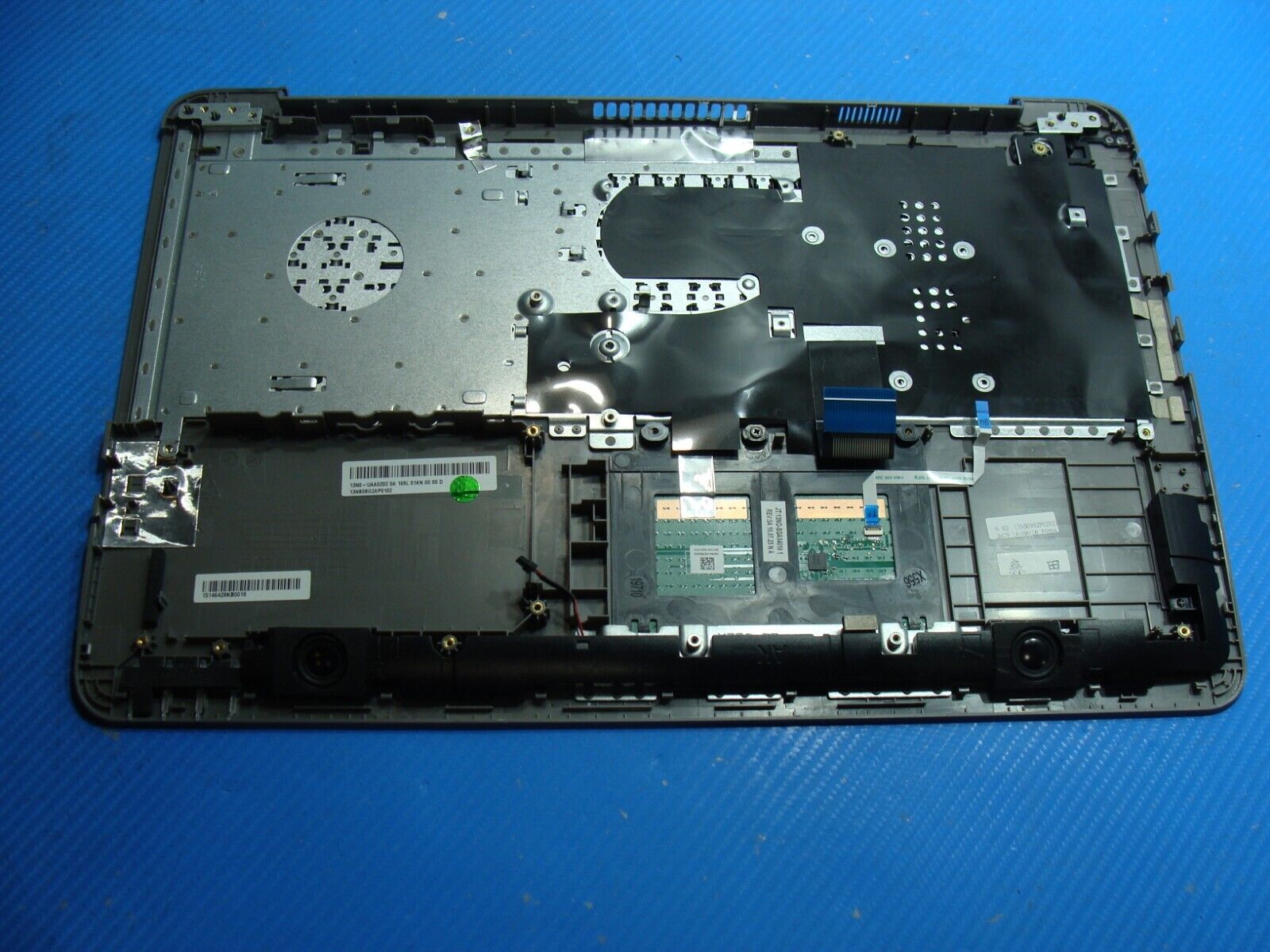 Asus F556UA-AB32 15.6