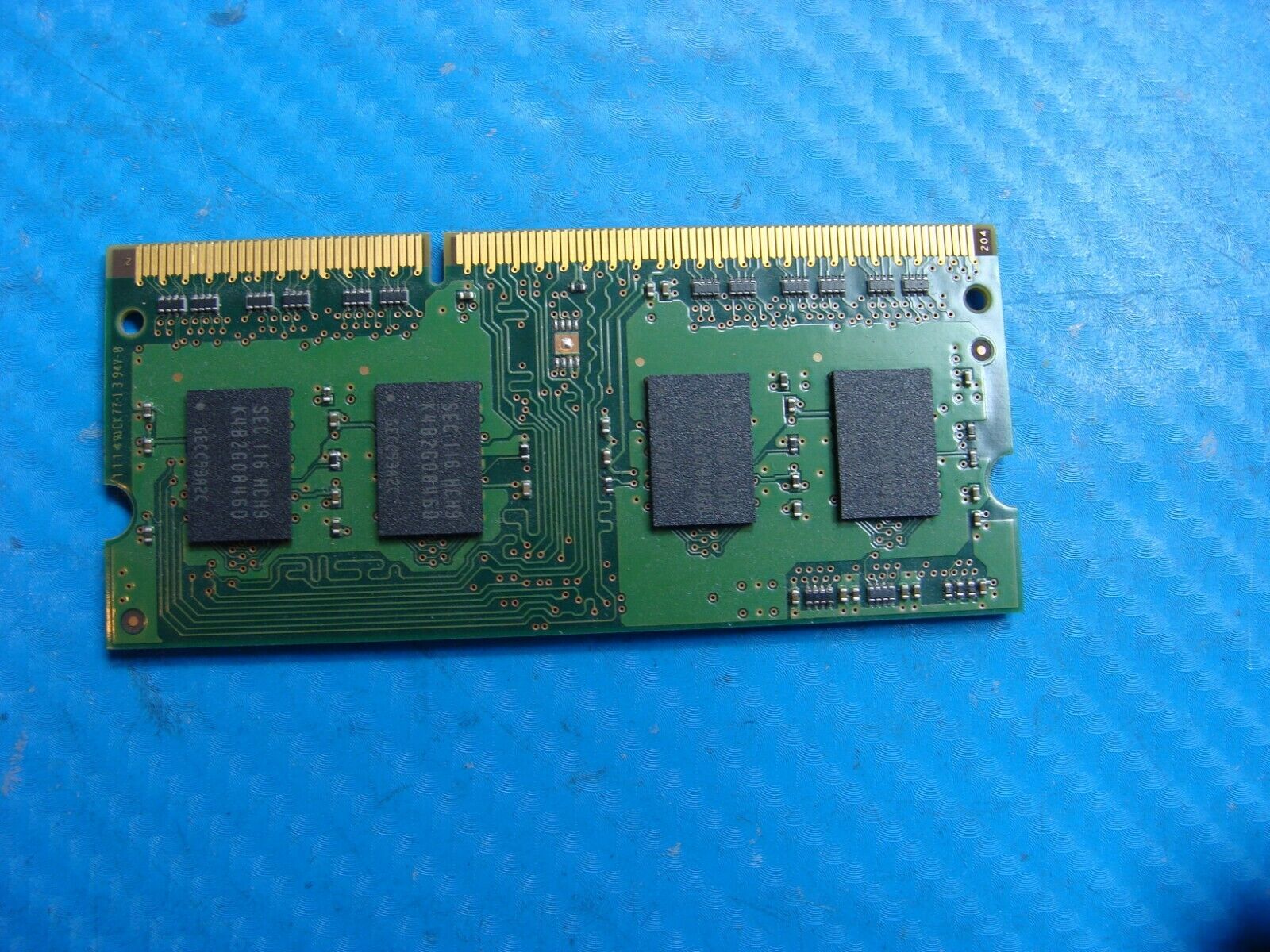 MacBook Pro A1278 Samsung 2GB PC3-10600S SO-DIMM RAM Memory M471B5773DH0-CH9 Samsung