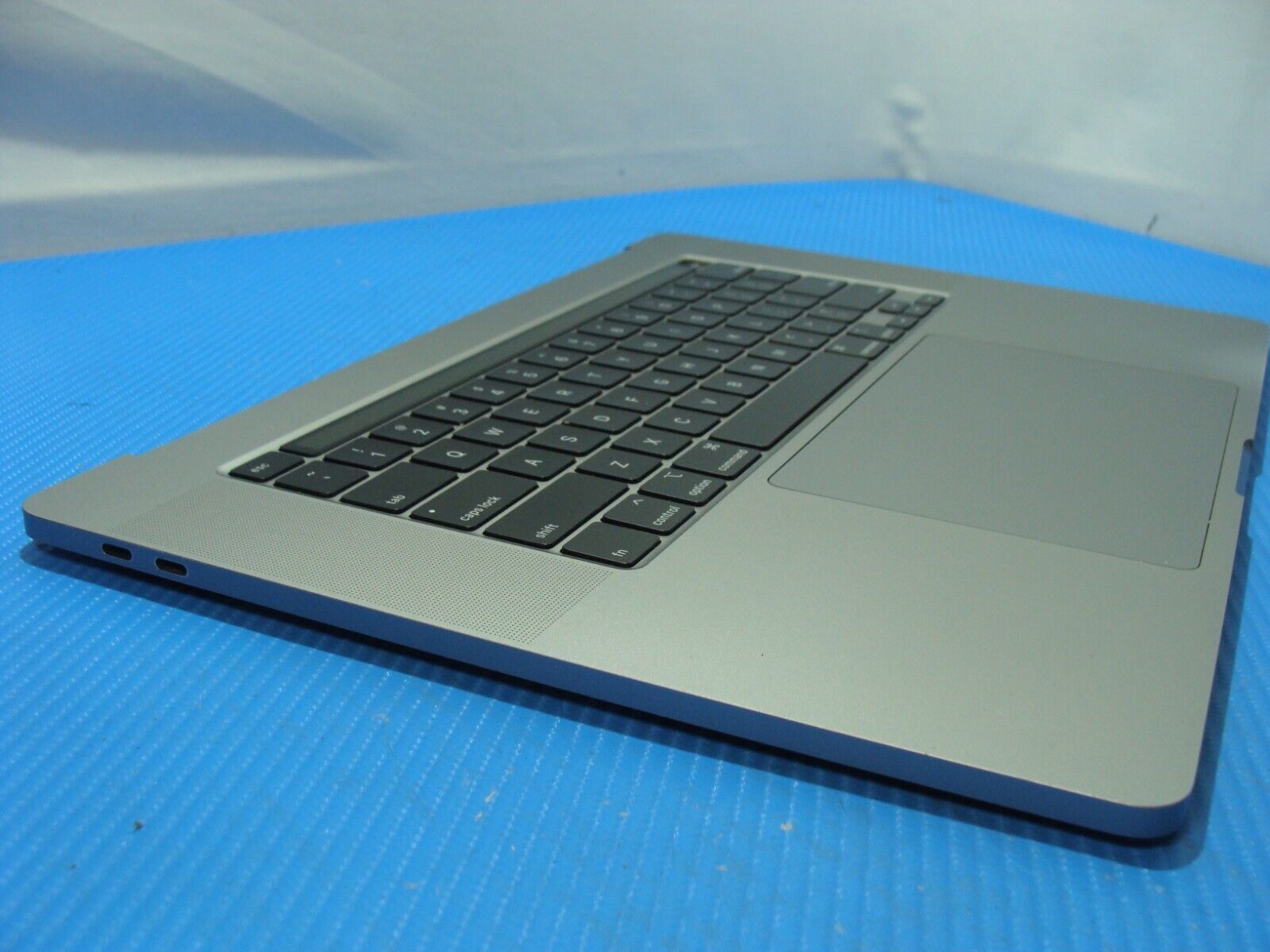 MacBook Pro 16