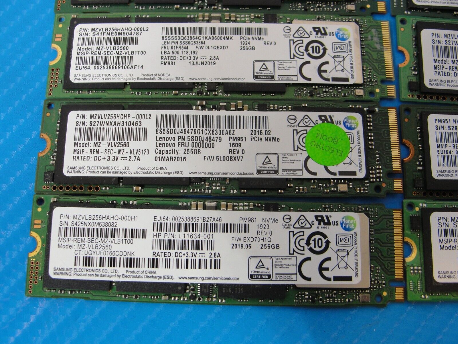 Lot of 10 PCIe NVMe M.2 Internal 256GB SSD Solid State Drive Samsung /#3