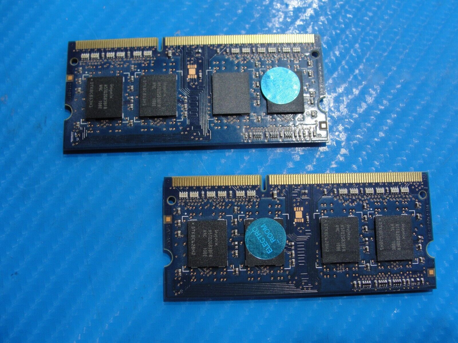 MacBook Pro A1286 Hynix 4GB 2x2GB PC3-10600S SO-DIMM Memory RAM HMT325S6BFR8C-H9