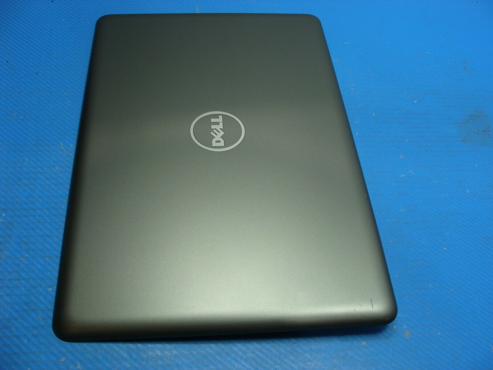 Dell Inspiron 15-5567 15.6