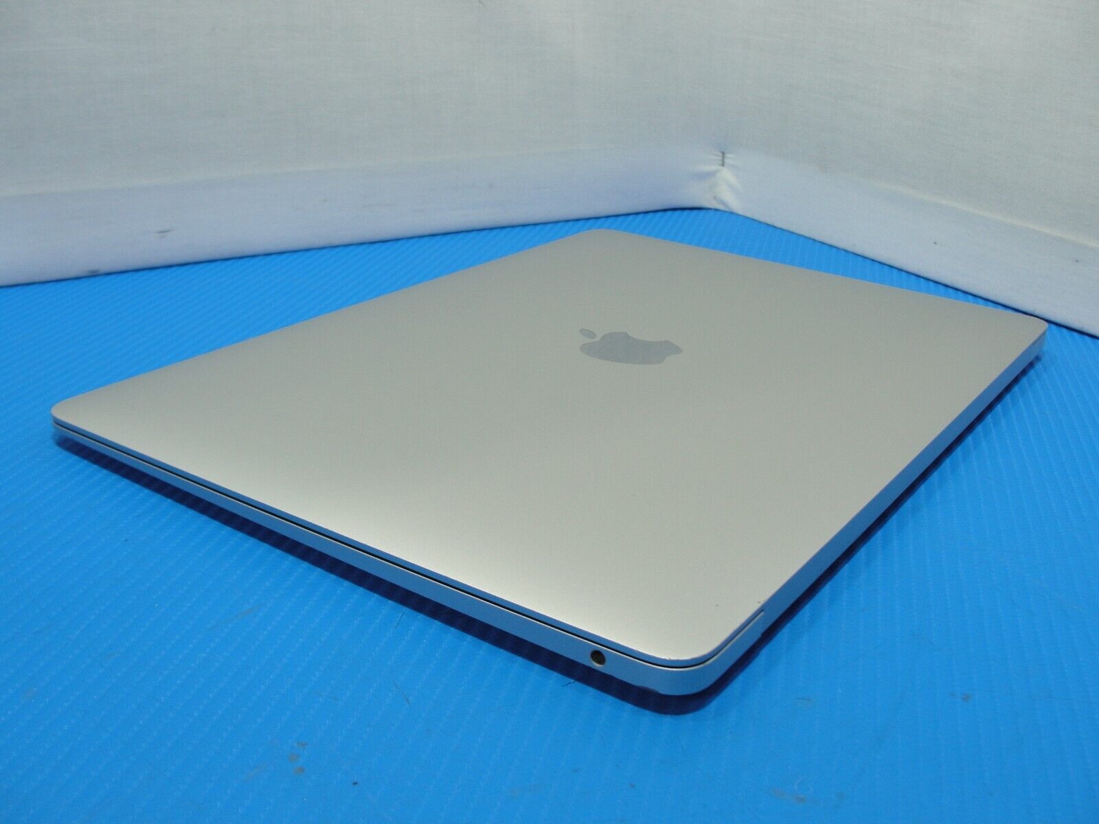 Apple MacBook Air 13