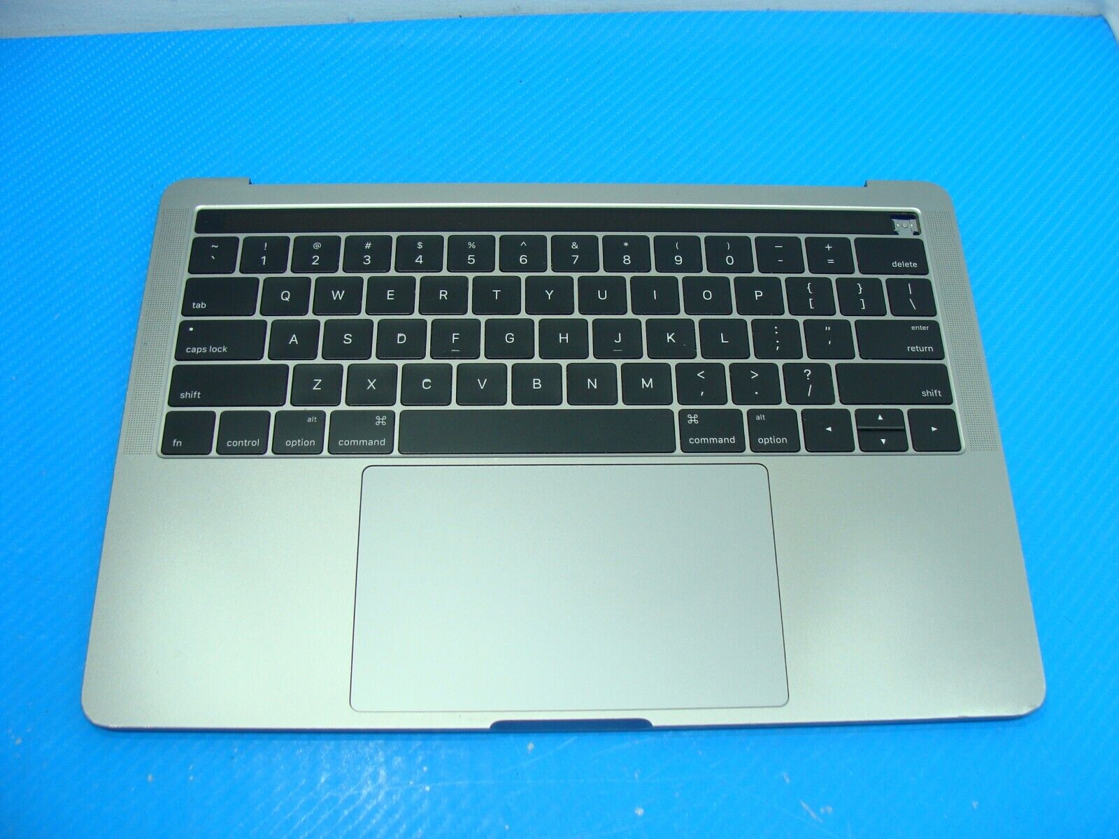 MacBook Pro 13” A1706 Late 2016 MLH12LL MNQF2LL Top Case w/ Battery 661-05333