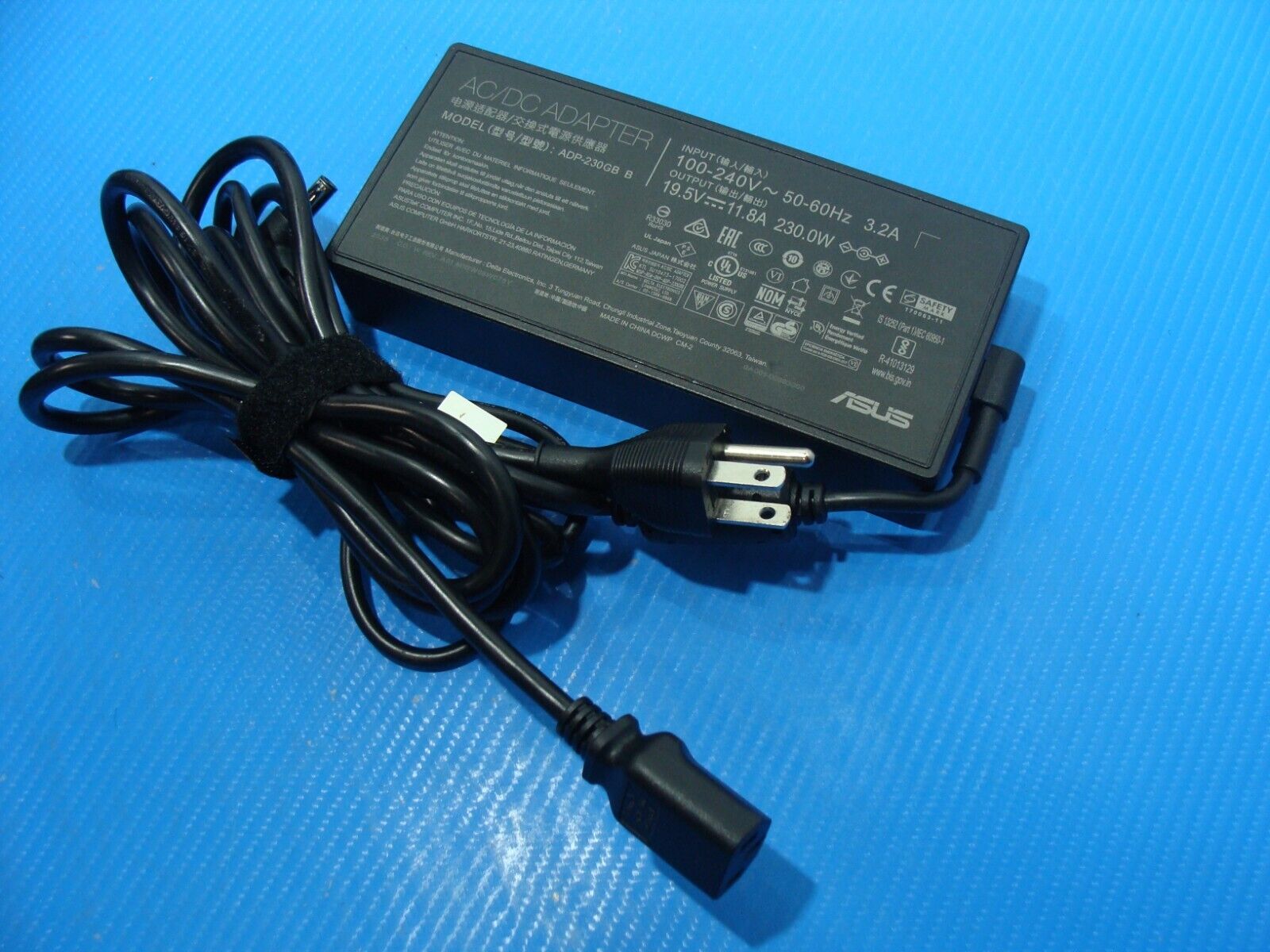 OEM ASUS 19.5V 11.8A 230W Charger Zephyrus ROG GX501VI-XS74 ADP-230GB B 6mm