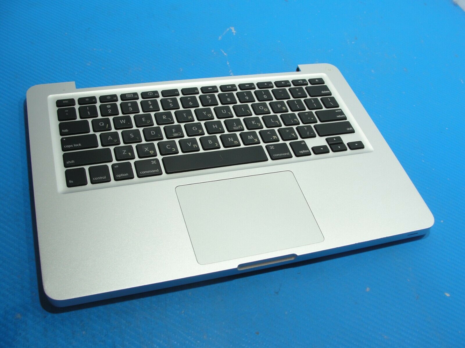 MacBook 13