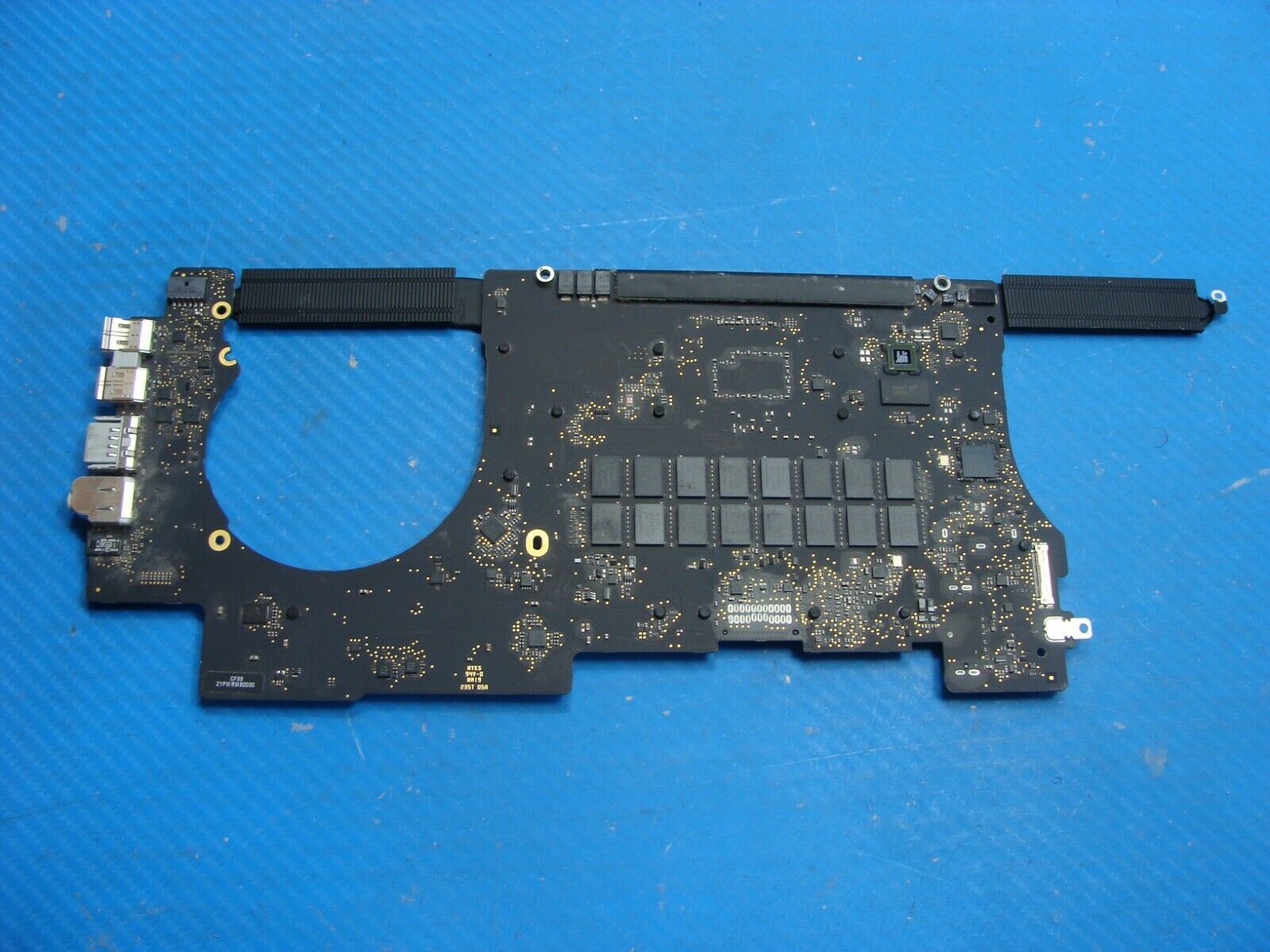 MacBook Pro 15 A1398 2015 MJLQ2LL i7-4770HQ  2.2GHz 16GB Logic Board 820-00138-A 