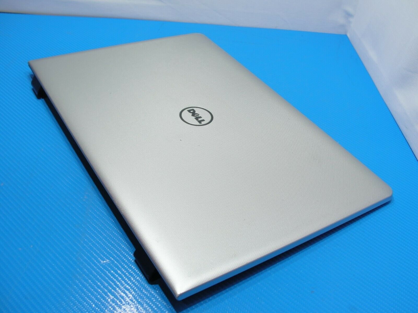 Dell Inspiron 17.3