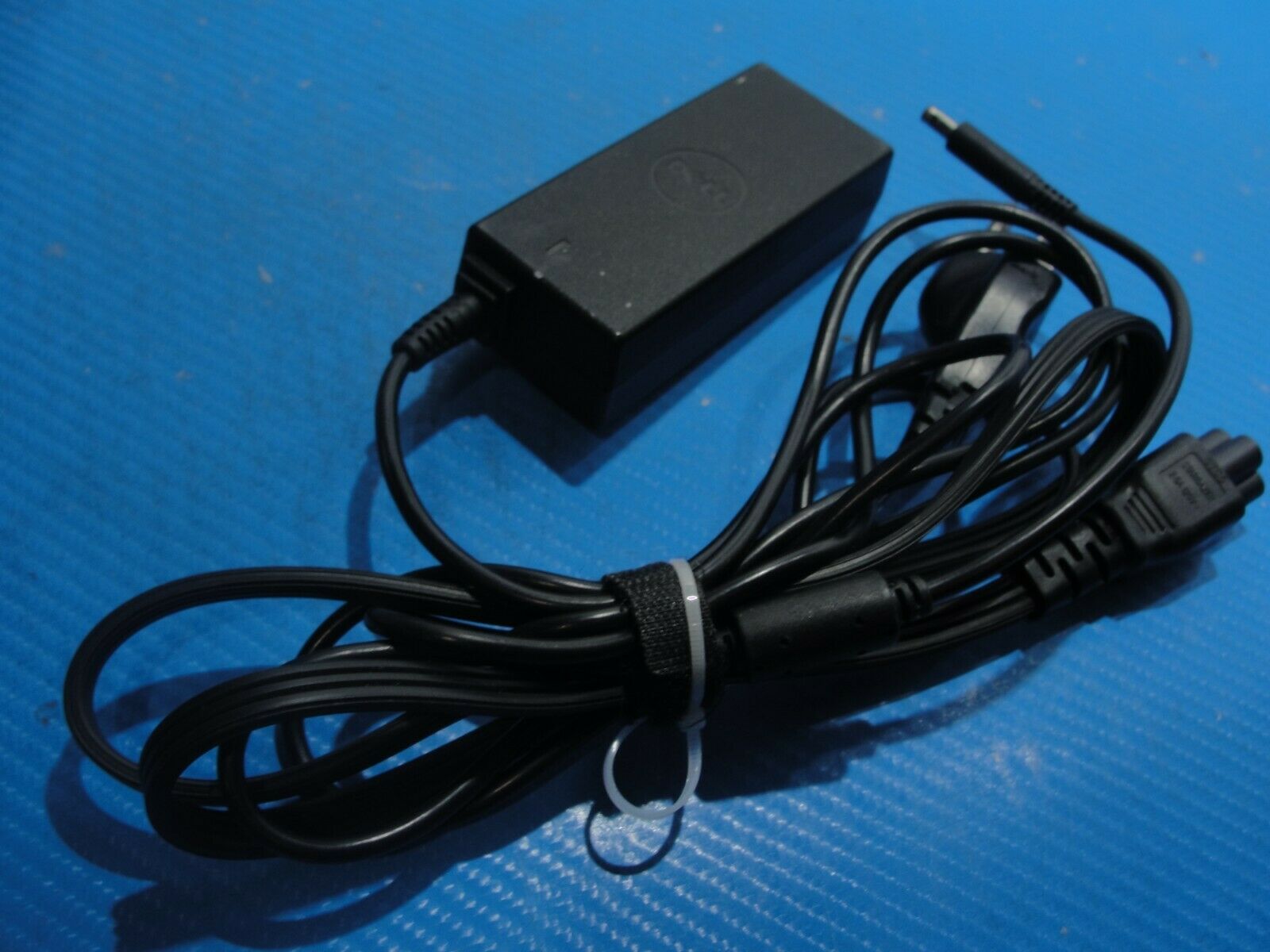 Genuine Dell AC Adapter Power Charger 19.5V 2.31A 45W HA45NM140 00285K 