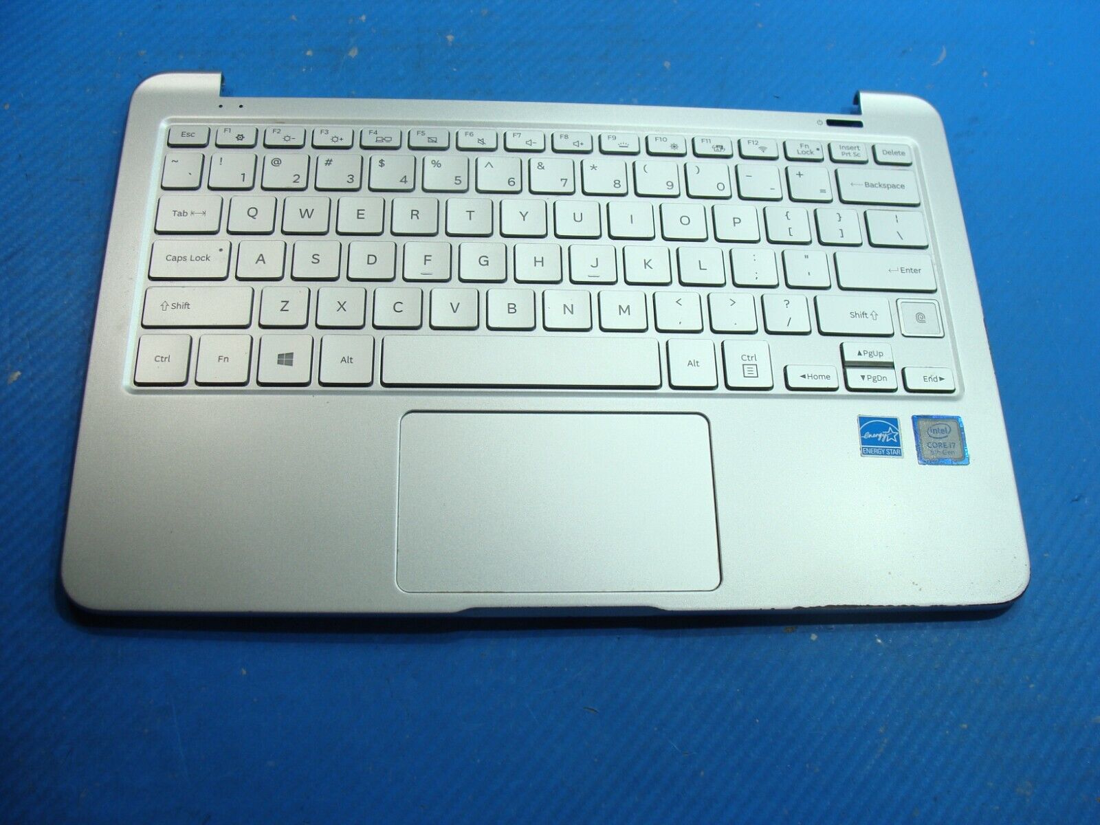 Samsung Notebook 9 NP900X3T Palmrest w/TouchPad BL Keyboard BA98-01375A Grade A