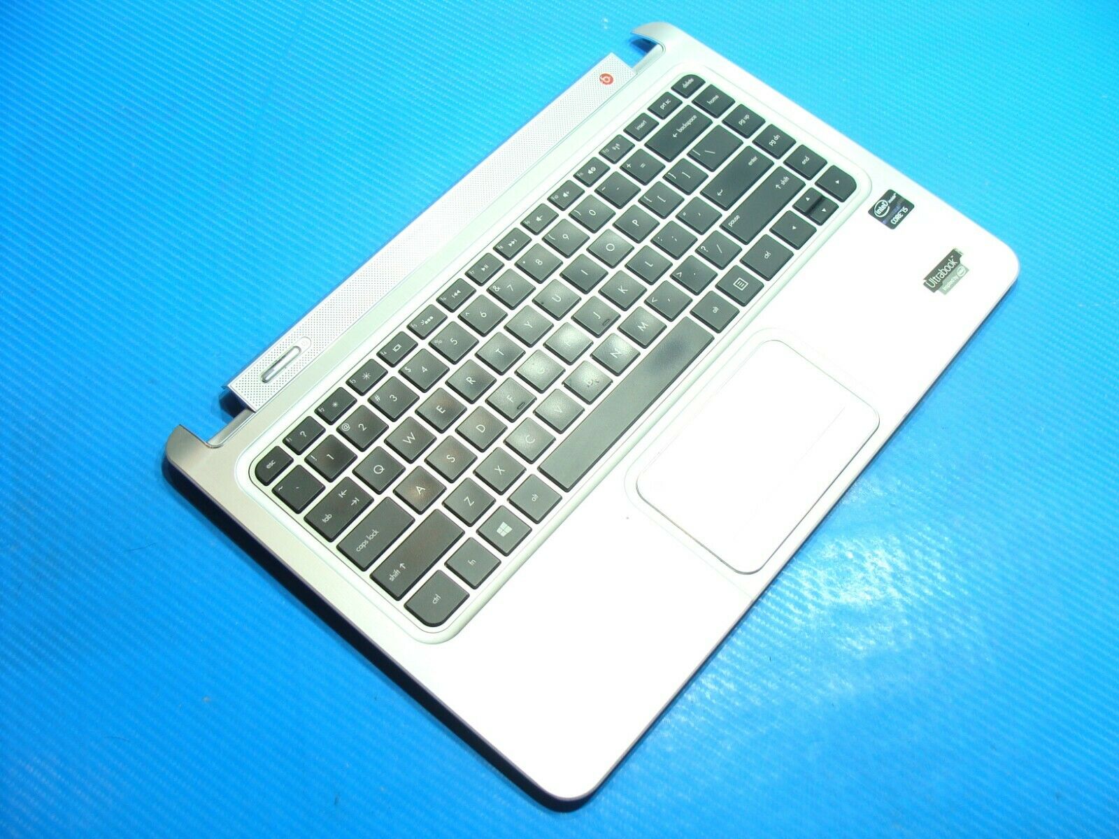 HP Envy 15-1067NR 15.6