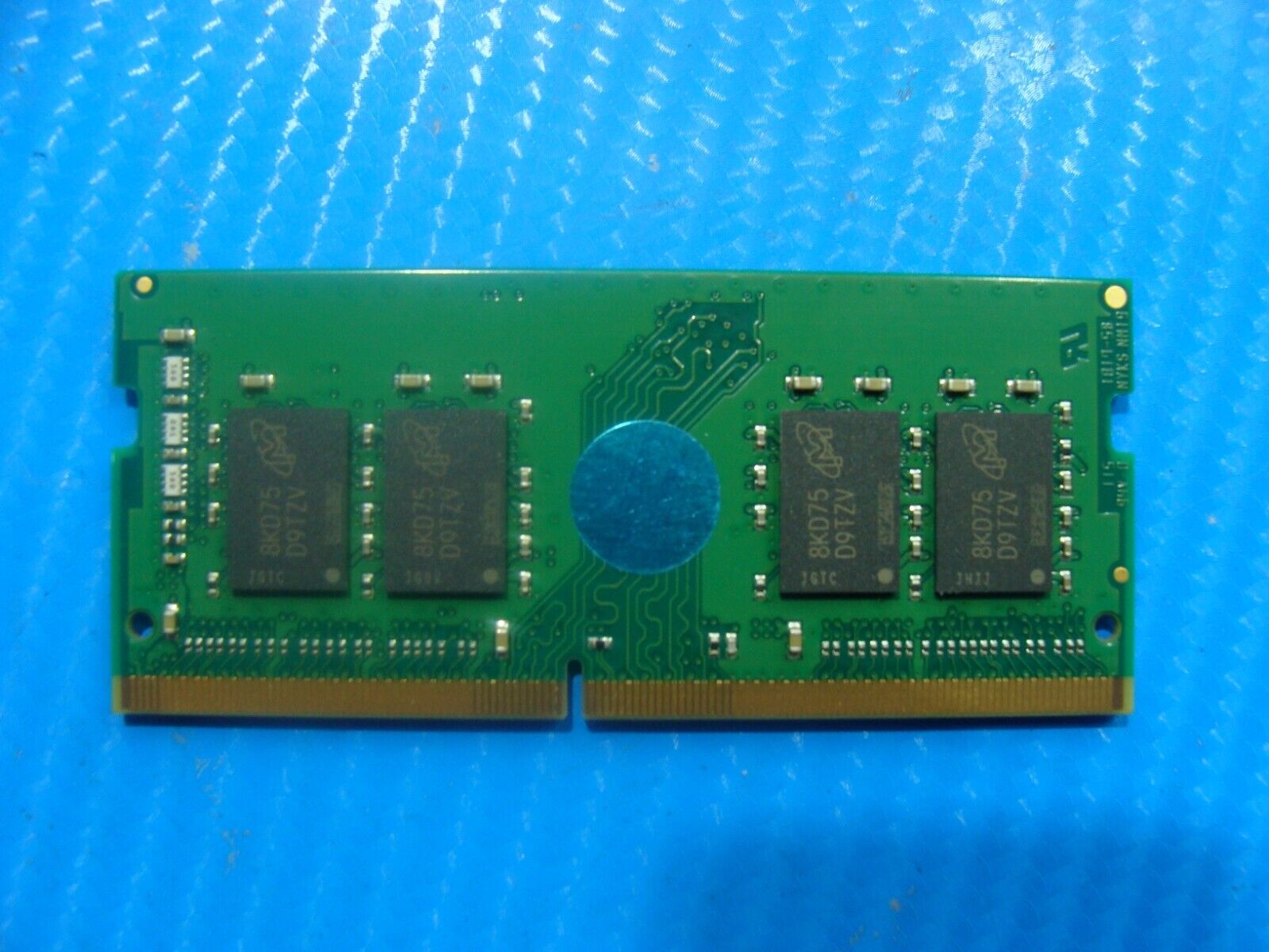 Dell 5566 So-Dimm Kingston 8Gb 1Rx8 Memory RAM PC4-2400T KMKYF9-MID