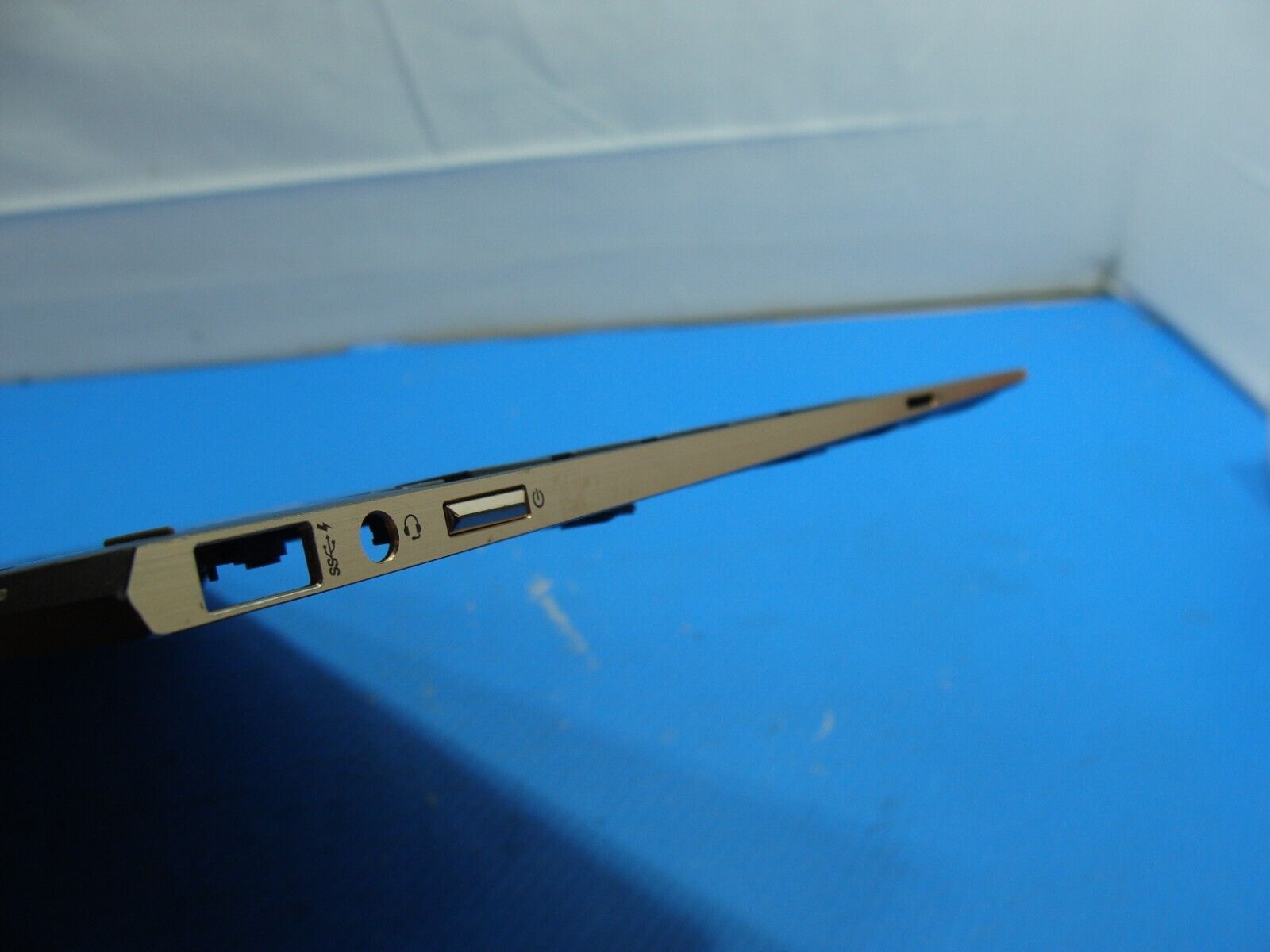 HP Spectre x360 13t-ae000 13.3