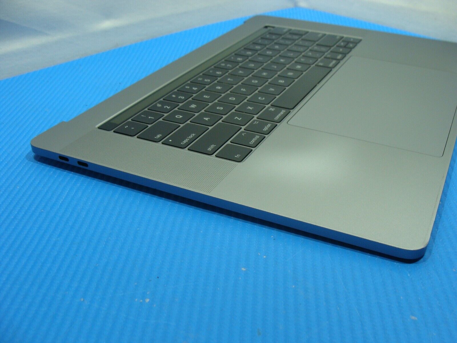 MacBook Pro A1707 15