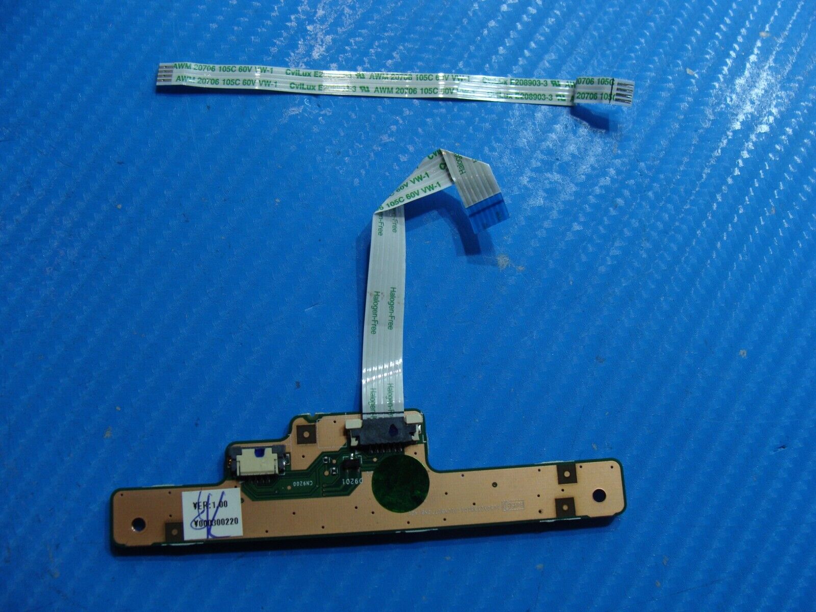 Toshiba Satellite L955-S5362 OEM Touchpad Mouse Button Board w/Cables V000300220