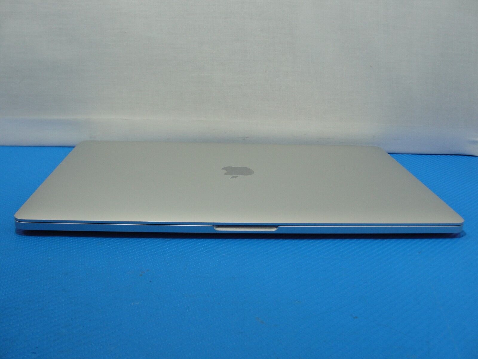 Apple MacBook Pro 16