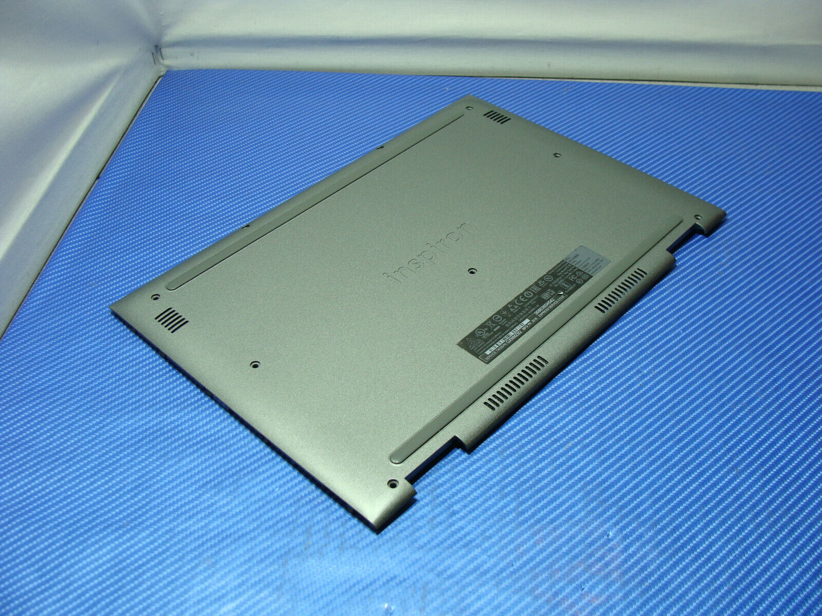 Dell Inspiron 13 5368 13.3