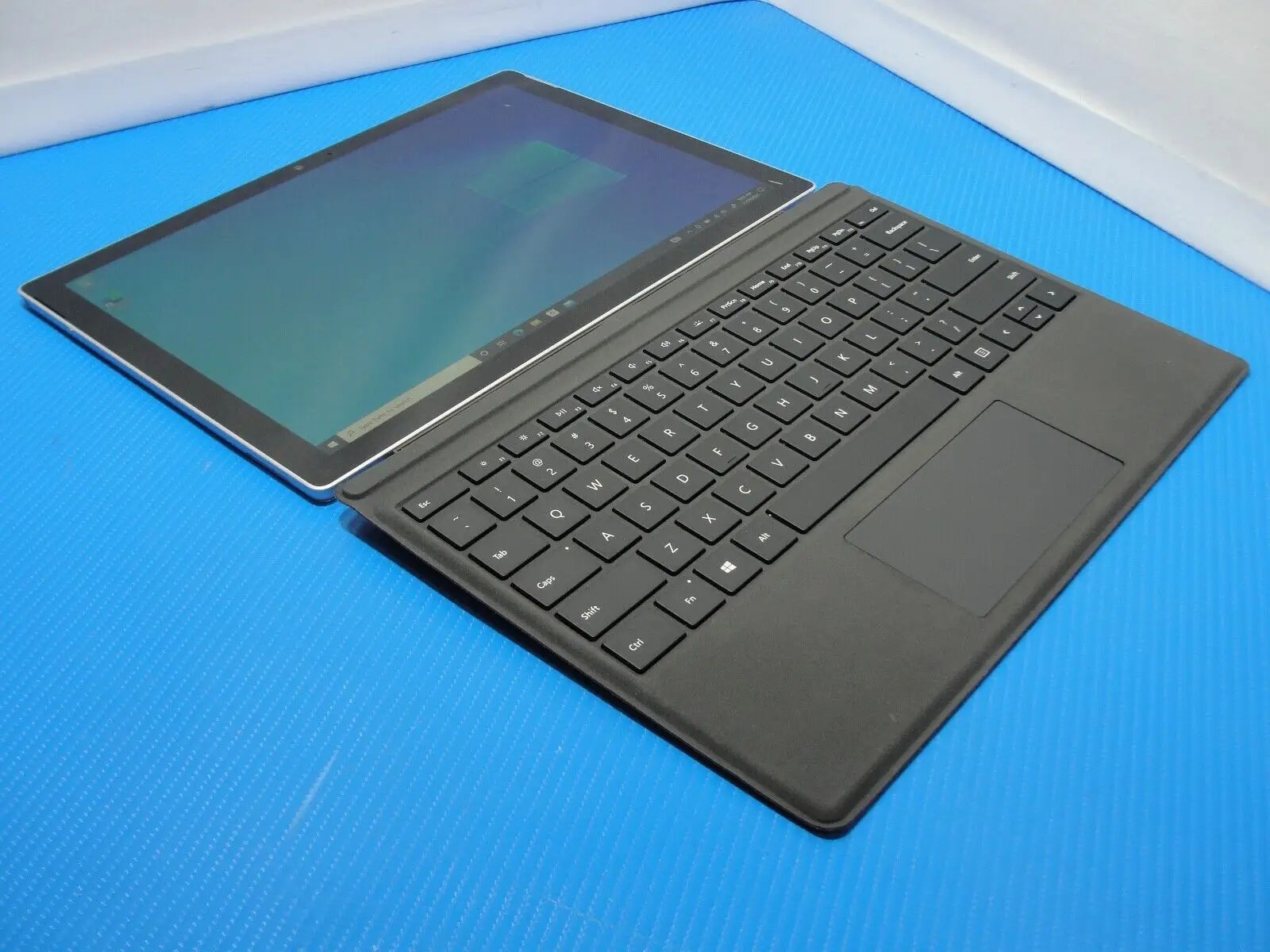 Microsoft Surface Pro 6 1796 12.3