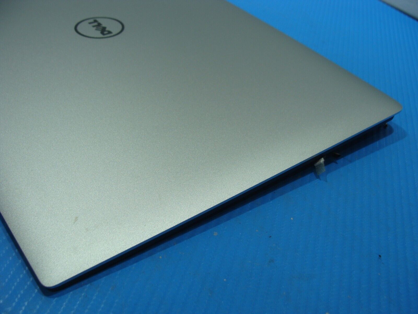 Dell XPS 15 9560 15.6