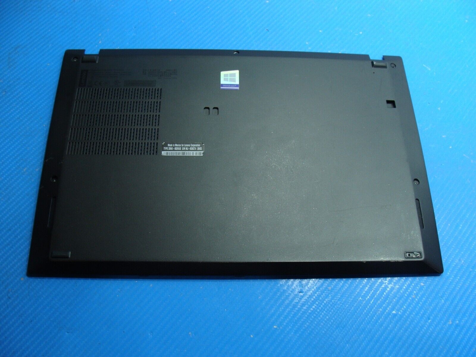 Lenovo ThinkPad T490s 14