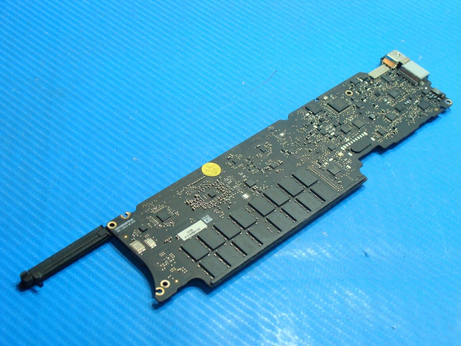 MacBook Air 11 A1370 2011 MC968LL i5-2467M 1.6GH 2GB Logic Board 820-3024-B ASIS