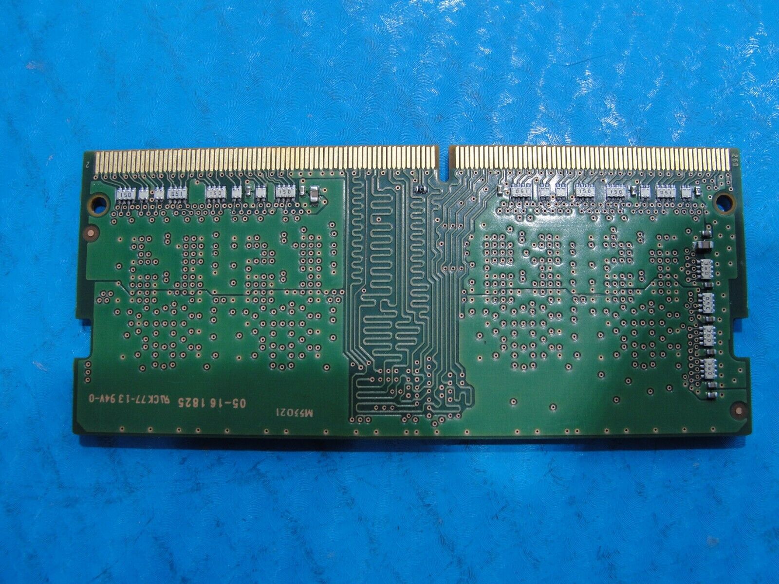 Dell 7375 Laptop Samsung 4Gb 1Rx16 Memory Ram PC4-2400T-SC0-11 M471A5244BB0-CRC