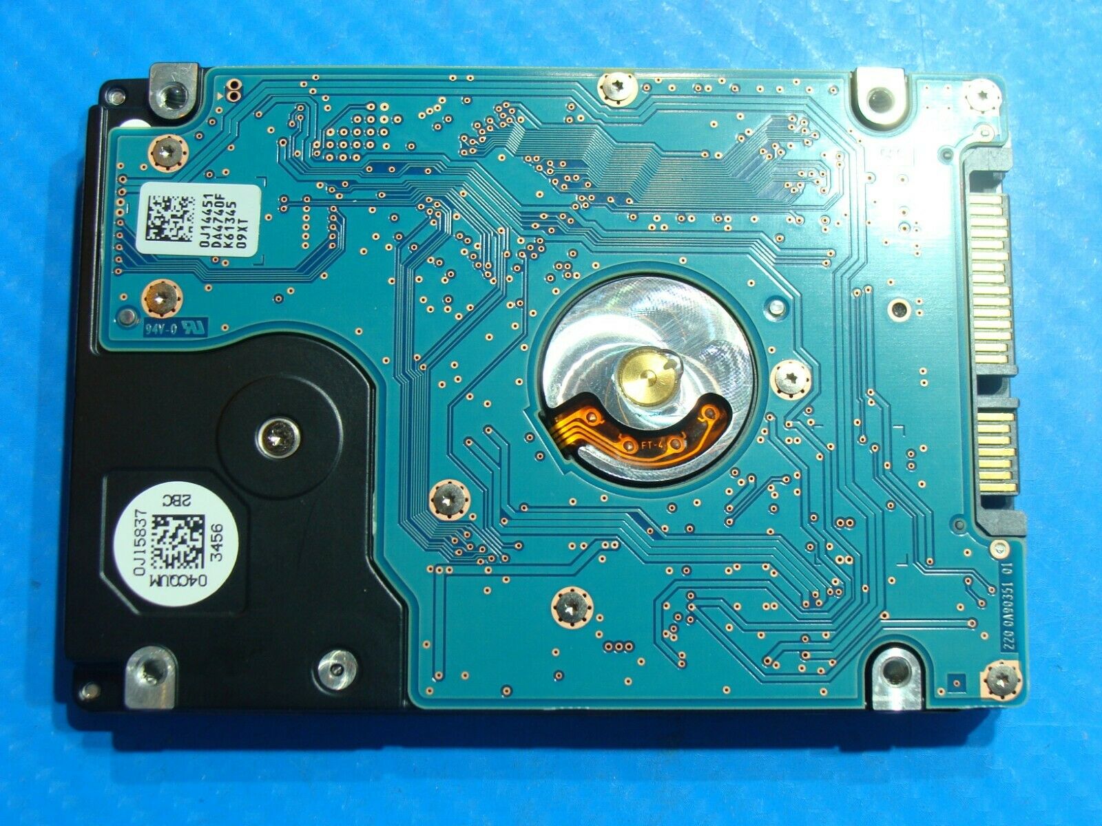 HP 15-d017cl HGST 750GB SATA 2.5