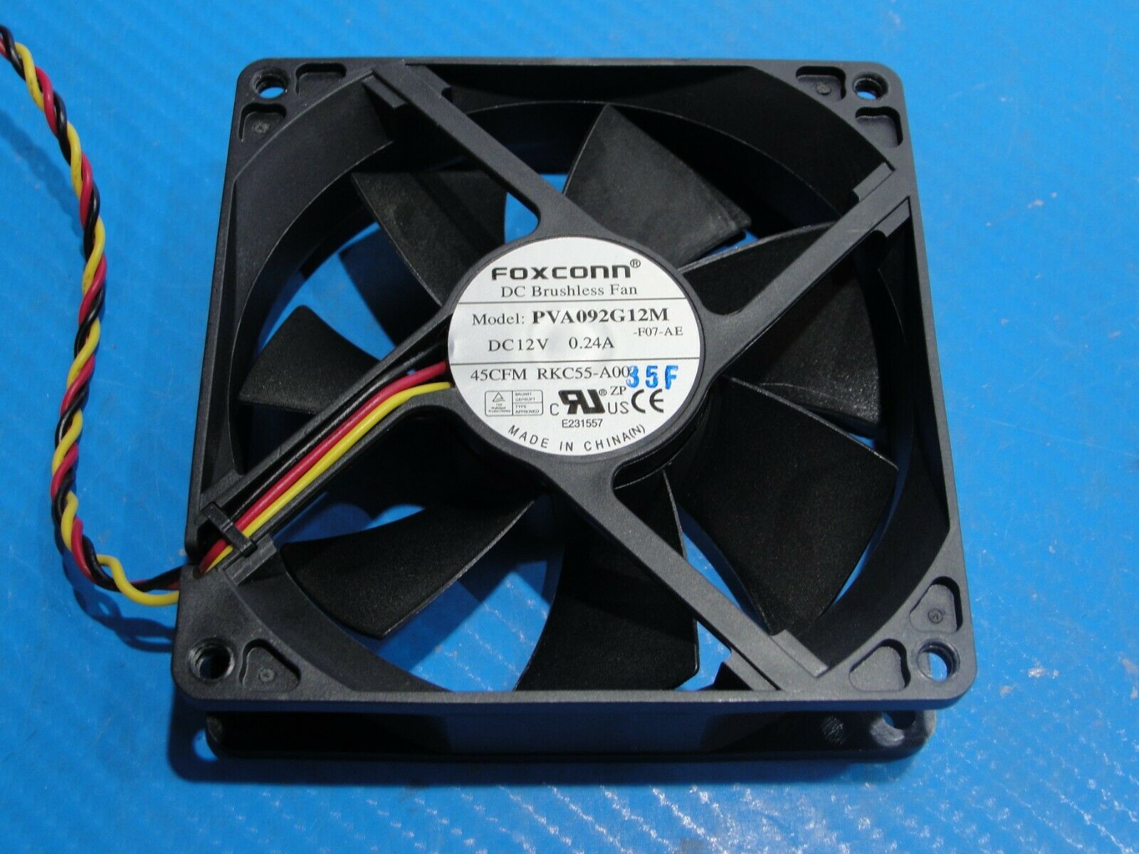 Dell XPS 8700 Genuine Desktop Case Cooling Fan PVA092G12M RKC55 Dell