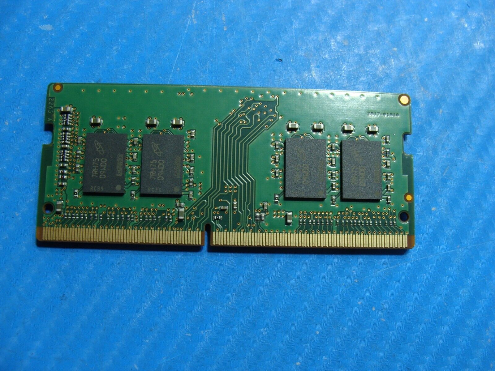 Dell 3567 So-Dimm Micron 8GB Memory RAM PC4-2400T MTA8ATF1G64HZ-2G3H1R