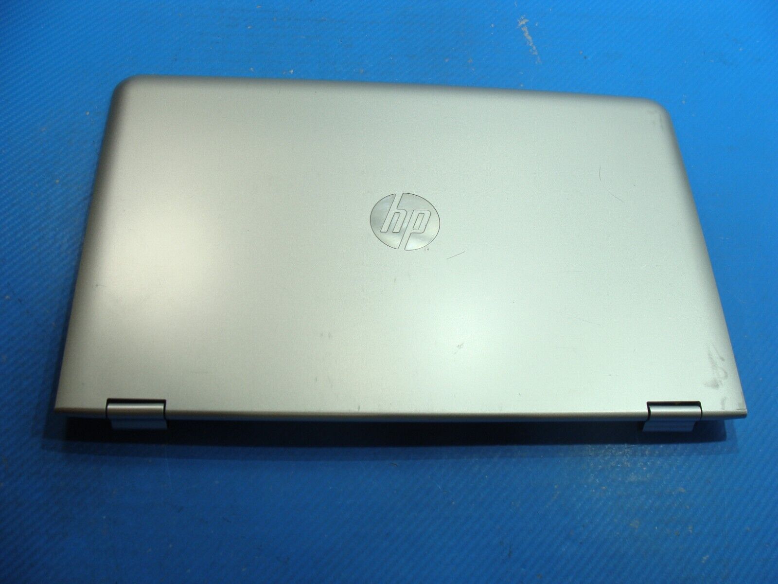 HP Pavilion x360 15-bk168cl 15.6