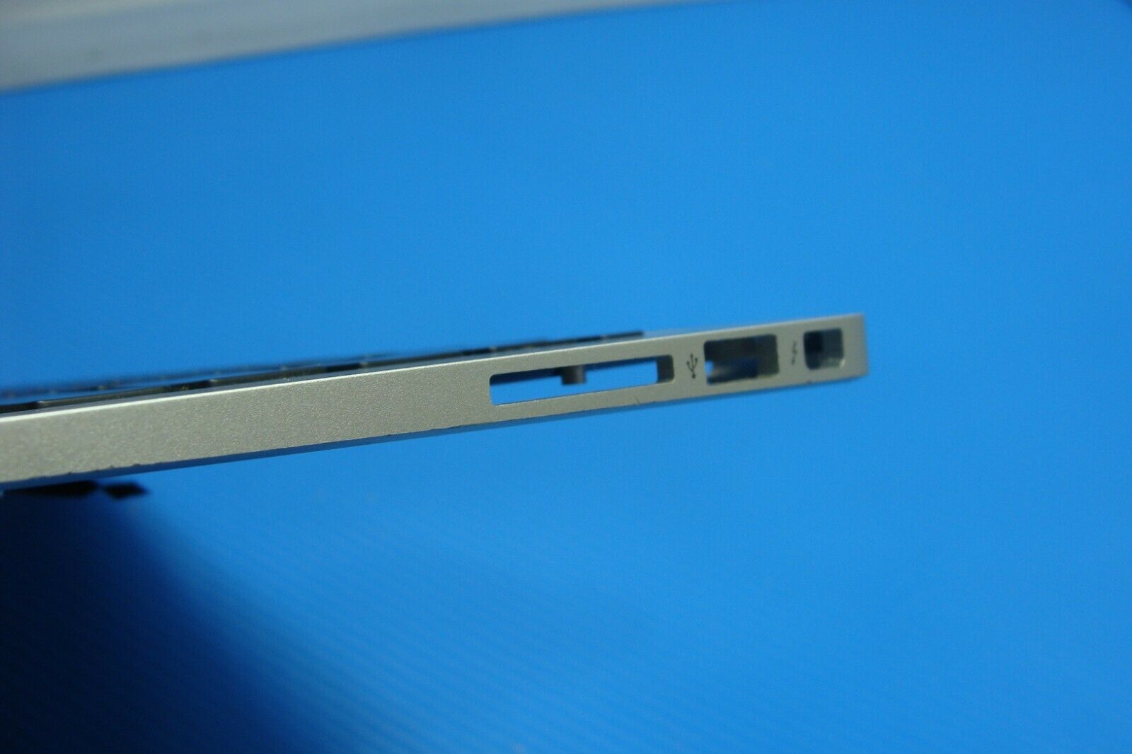 MacBook Air A1466 MD761LL/A Mid 2013 13