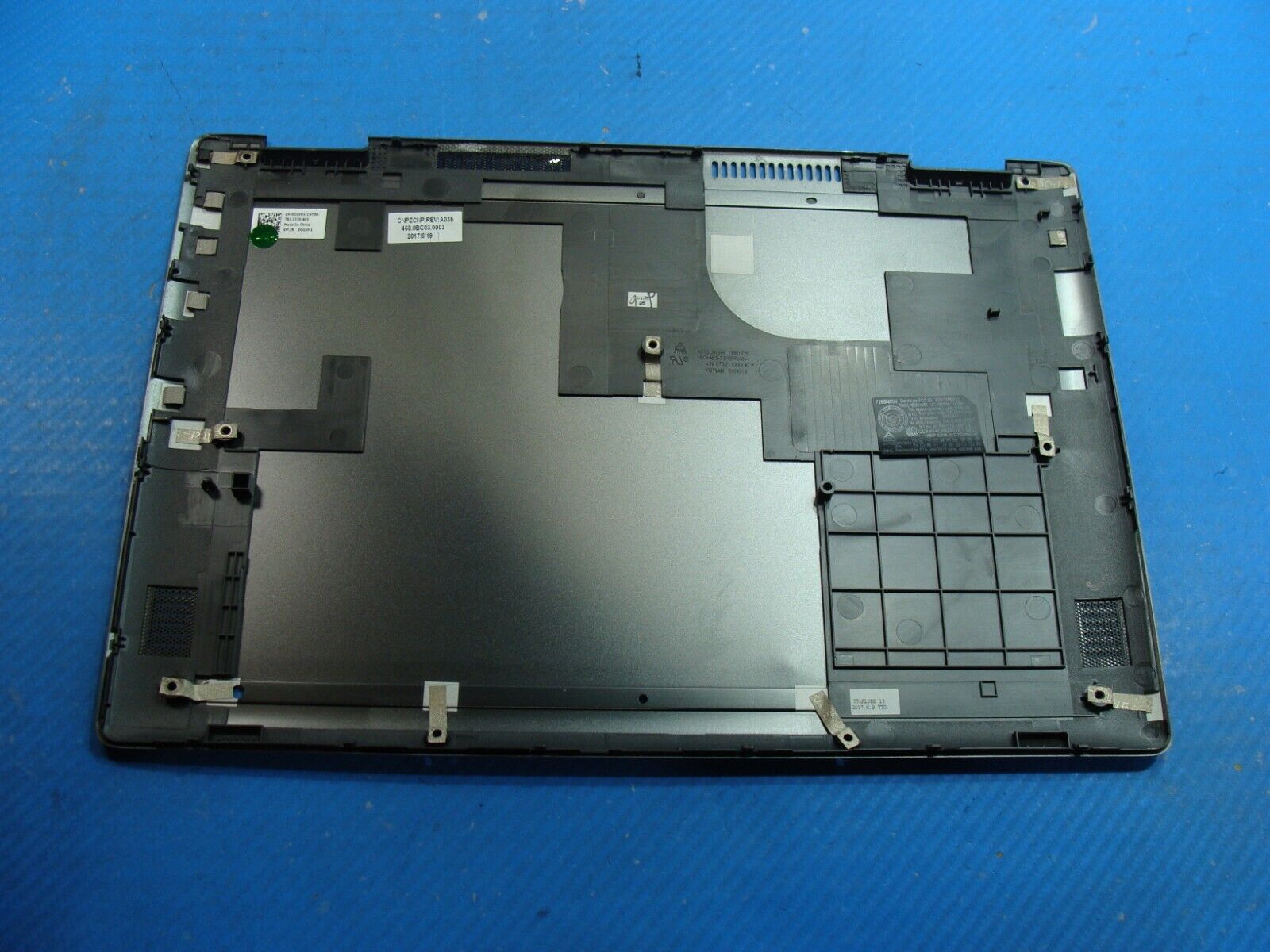 Dell Latitude 3379 13.3