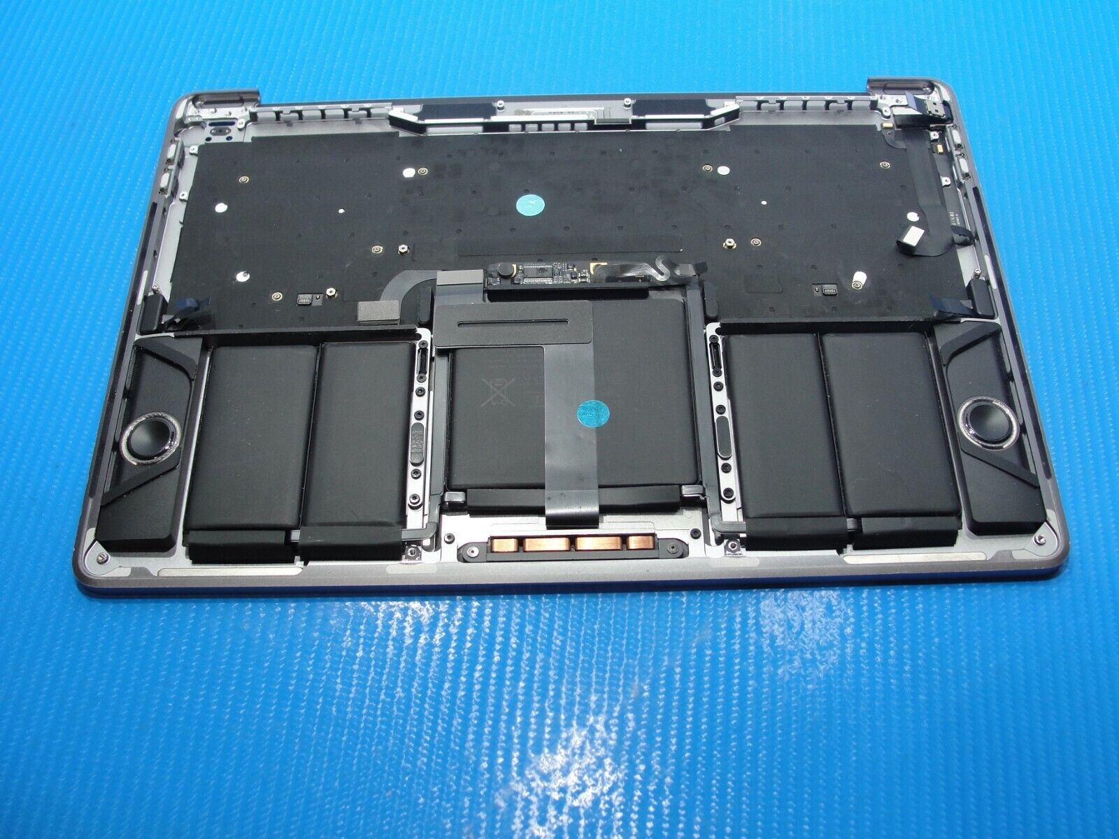 MacBook Pro A1706 13