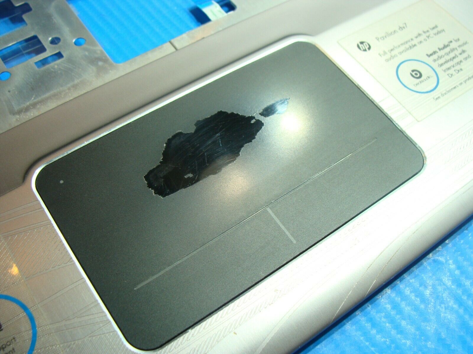 HP Pavilion 17.3