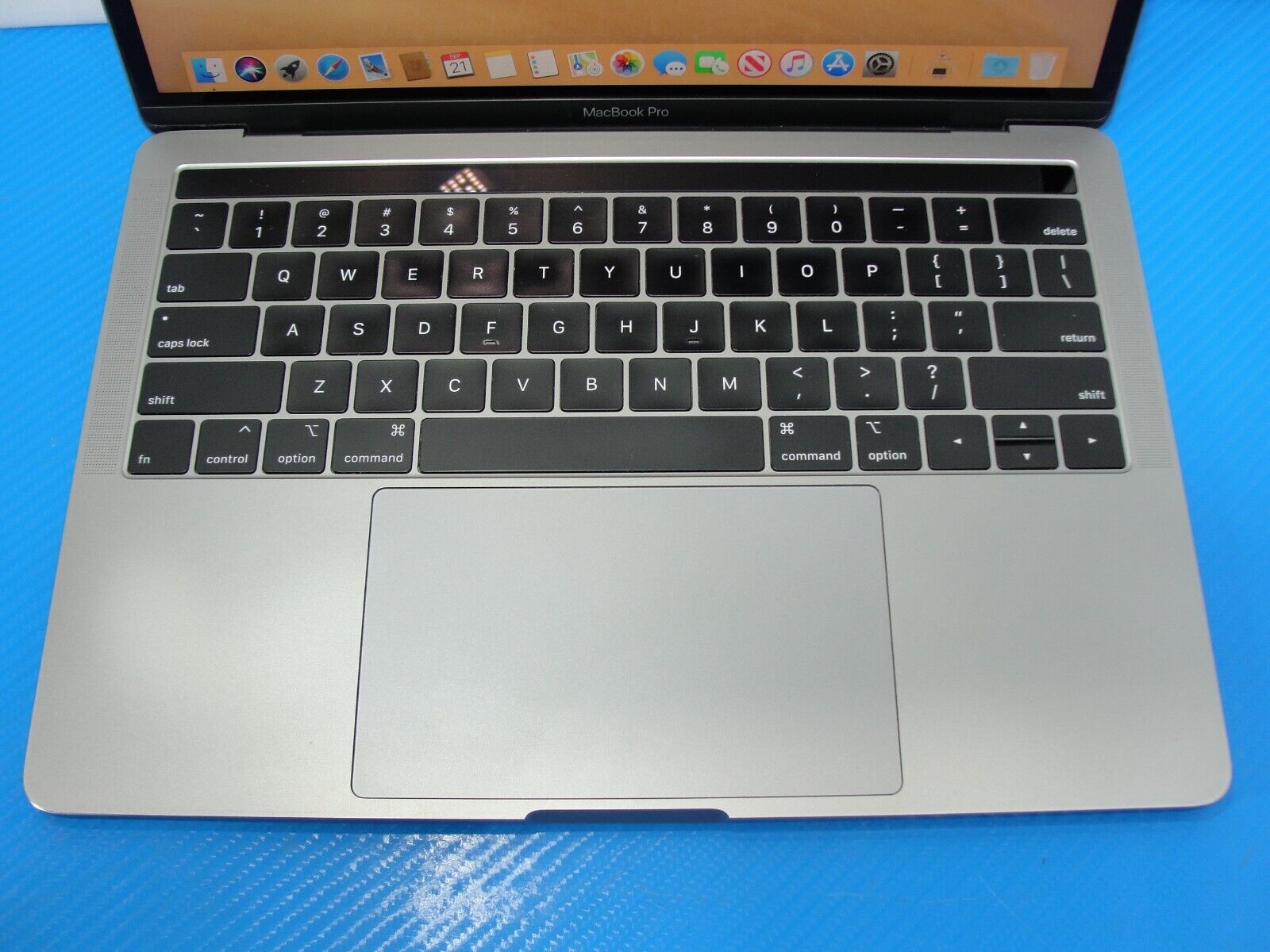 Apple MacBook Pro 13