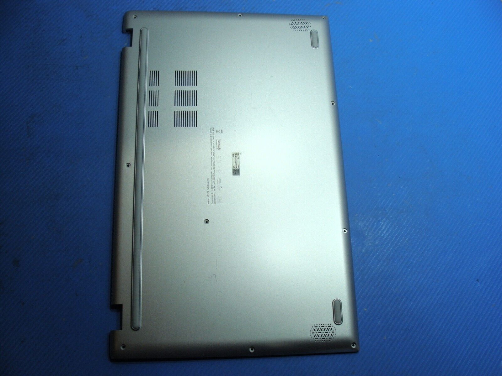 Asus VivoBook X712JA 17.3