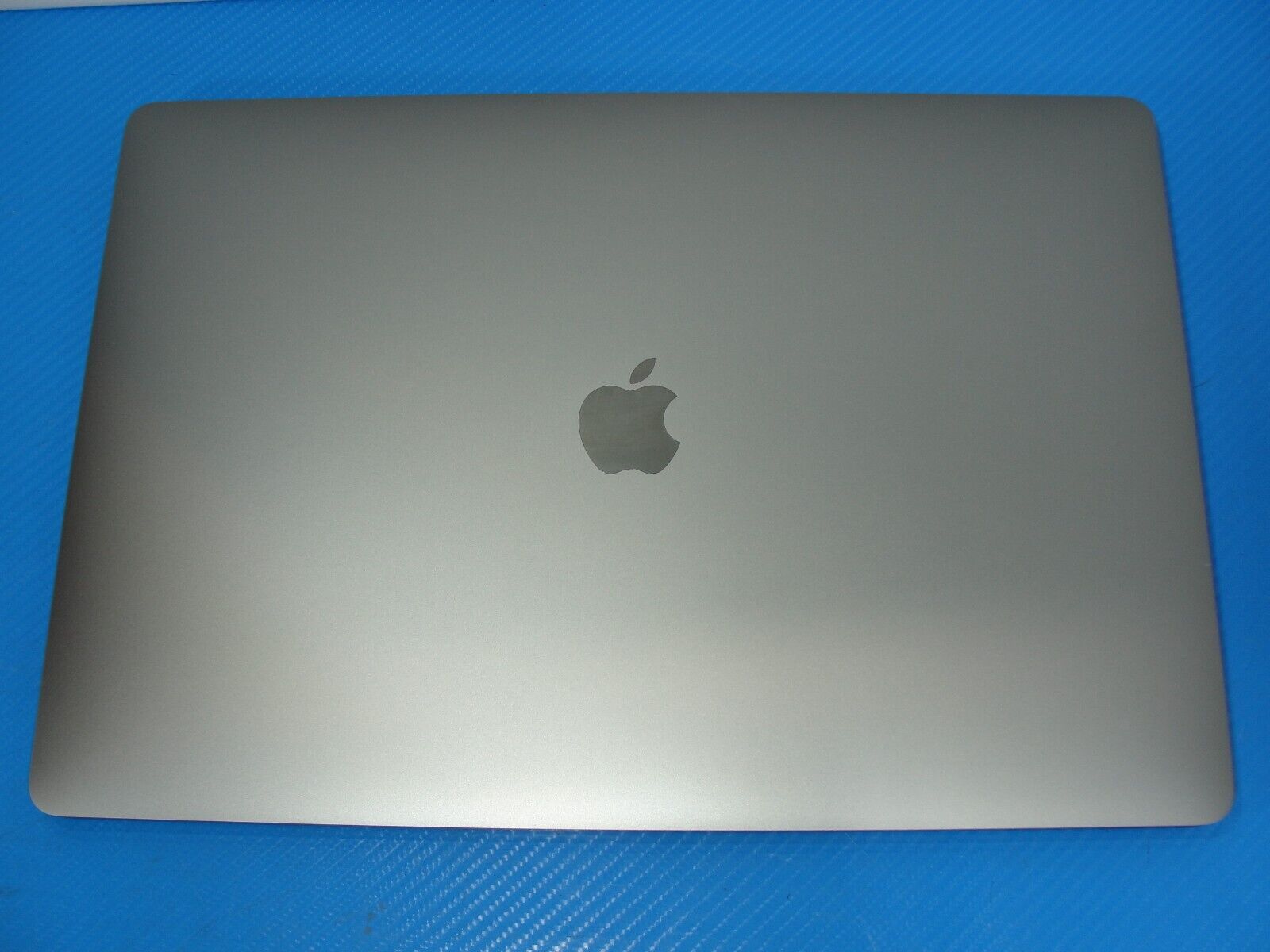 Apple MacBook Pro 16