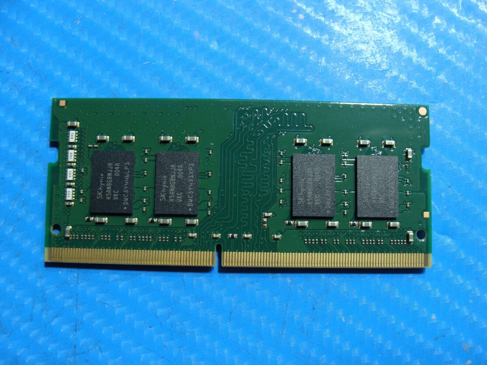 Dell 15 3585 Kingston 8GB 1Rx8 PC4-2666V Memory RAM SO-DIMM 5M30V06924